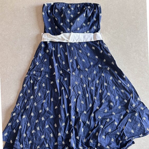 Guess Navy Strapless Dress ALT ASO Gabriella Montez - Picture 4 of 8